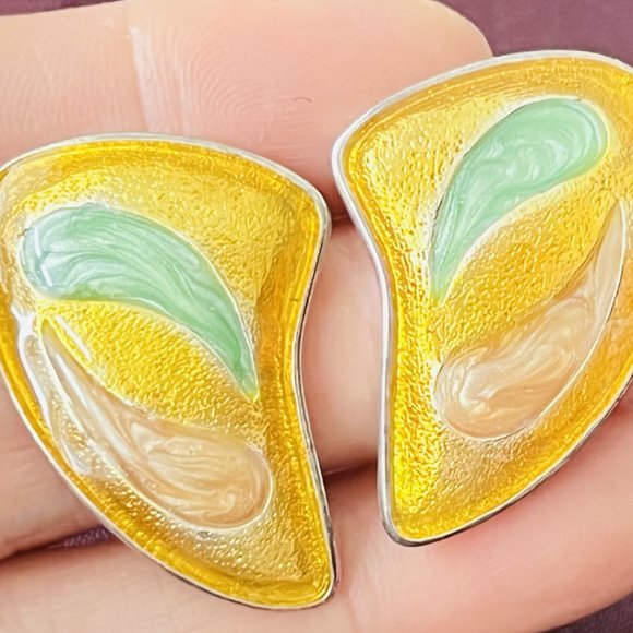 Vintage Handcrafted Post-Impressionism Enamel Painting Large Pierce Earrings - Picture 3 of 6